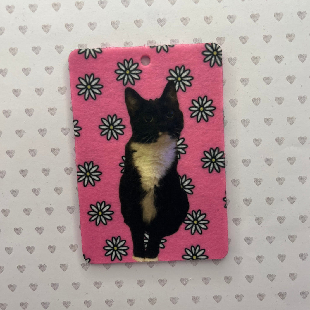 Daisy Background Pet Air Freshener