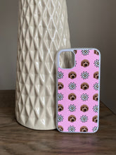 Load image into Gallery viewer, Custom Daisy Print Pattern Case
